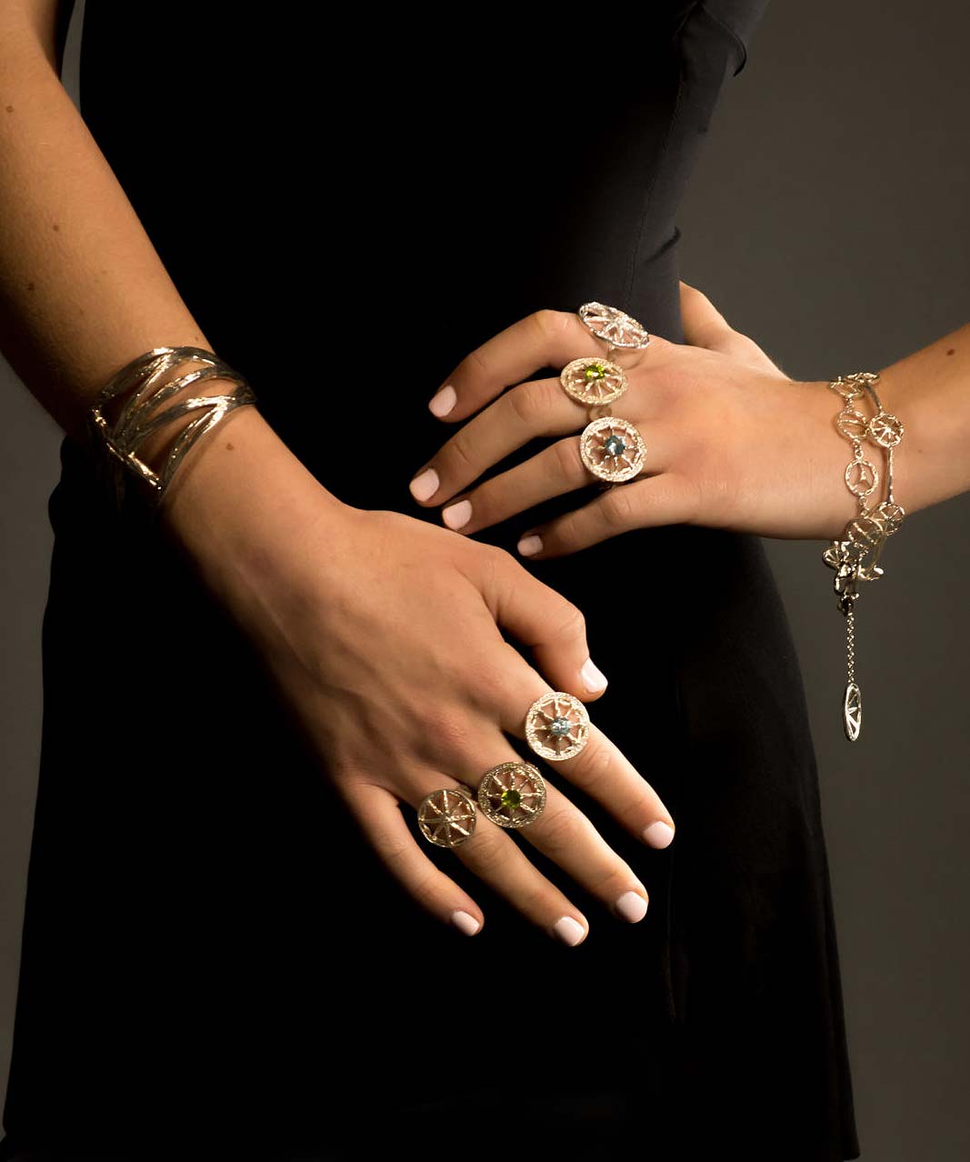 bracet-pg-skyscraper Stone Symbol Jewelry Bracelets, Bangles and Cuffs for Women